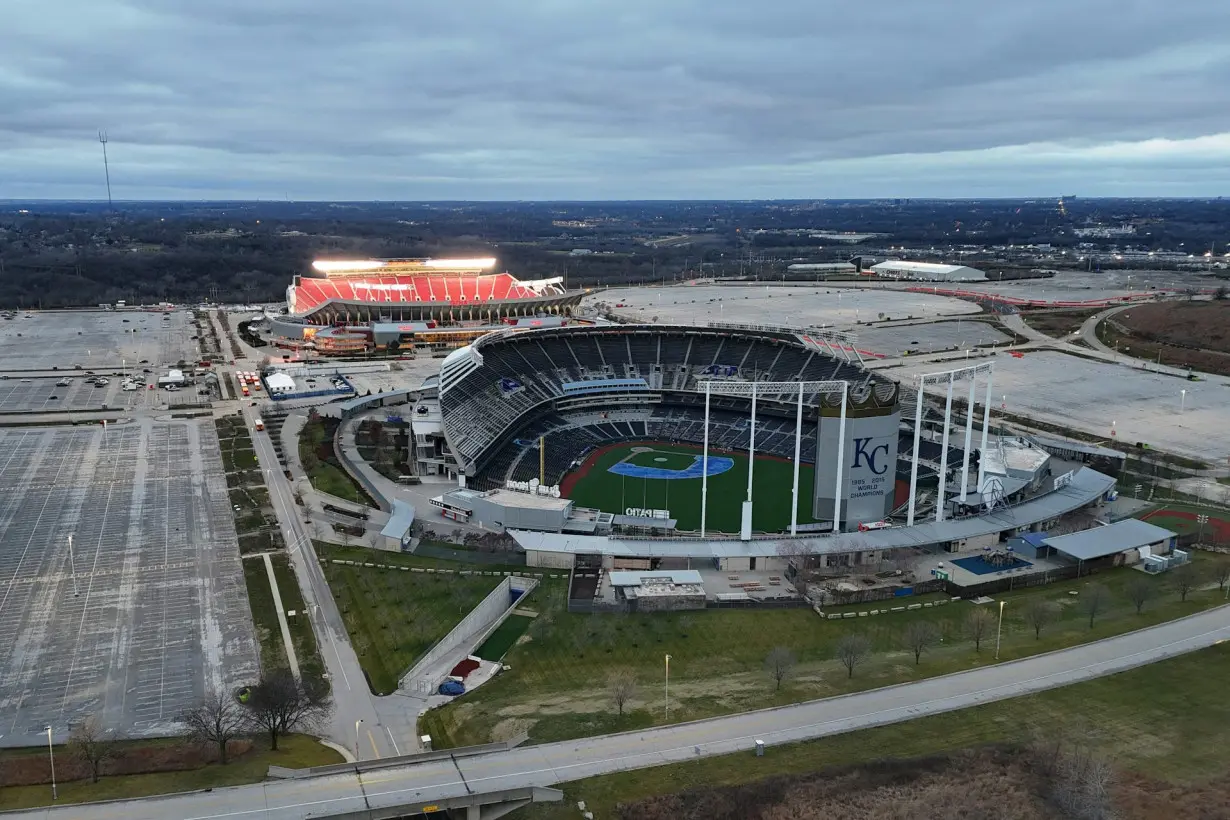 LA Post: Why the Chiefs and Royals couldn’t convince Kansas City voters to foot the bill for their stadiums