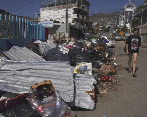 Mexico sent 25,000 troops to Acapulco after Hurricane Otis. But it hasn't stopped the violence