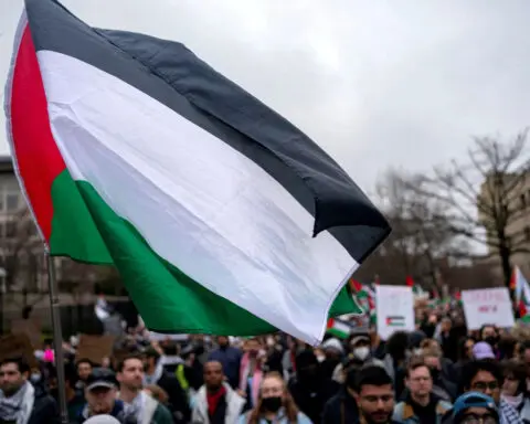 Pro-Palestinian US high school students accuse school of censoring speech