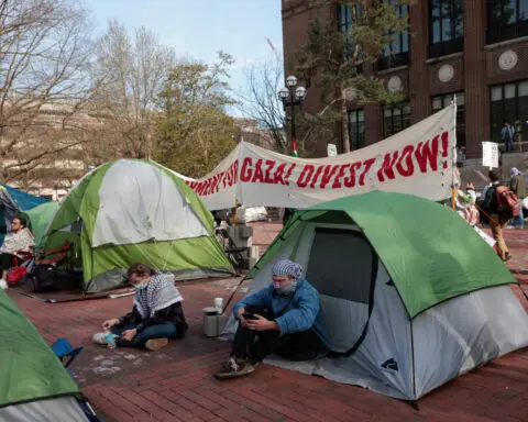 'Uncommitted' organizers will join campus protesters in Michigan over Gaza