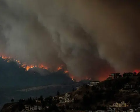 Air quality in some parts of US worst in 25 years, report says
