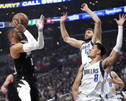 Luka Doncic and Kyrie Irving lead Mavs over Clippers 96-93 to tie series as Kawhi Leonard returns