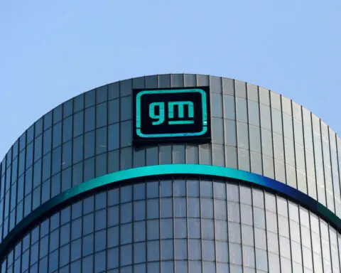 GM plans to move headquarters to different building in Detroit-source