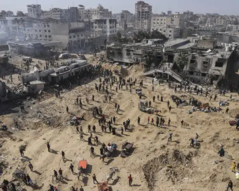 Palestinians say Israeli troops have withdrawn from Gaza's main hospital after 2-week raid