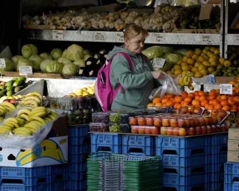 UK inflation falls to lowest level since late 2021 as food prices ease further