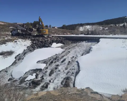 Water pouring out of rural Utah dam through 60-foot crack, putting nearby town at risk