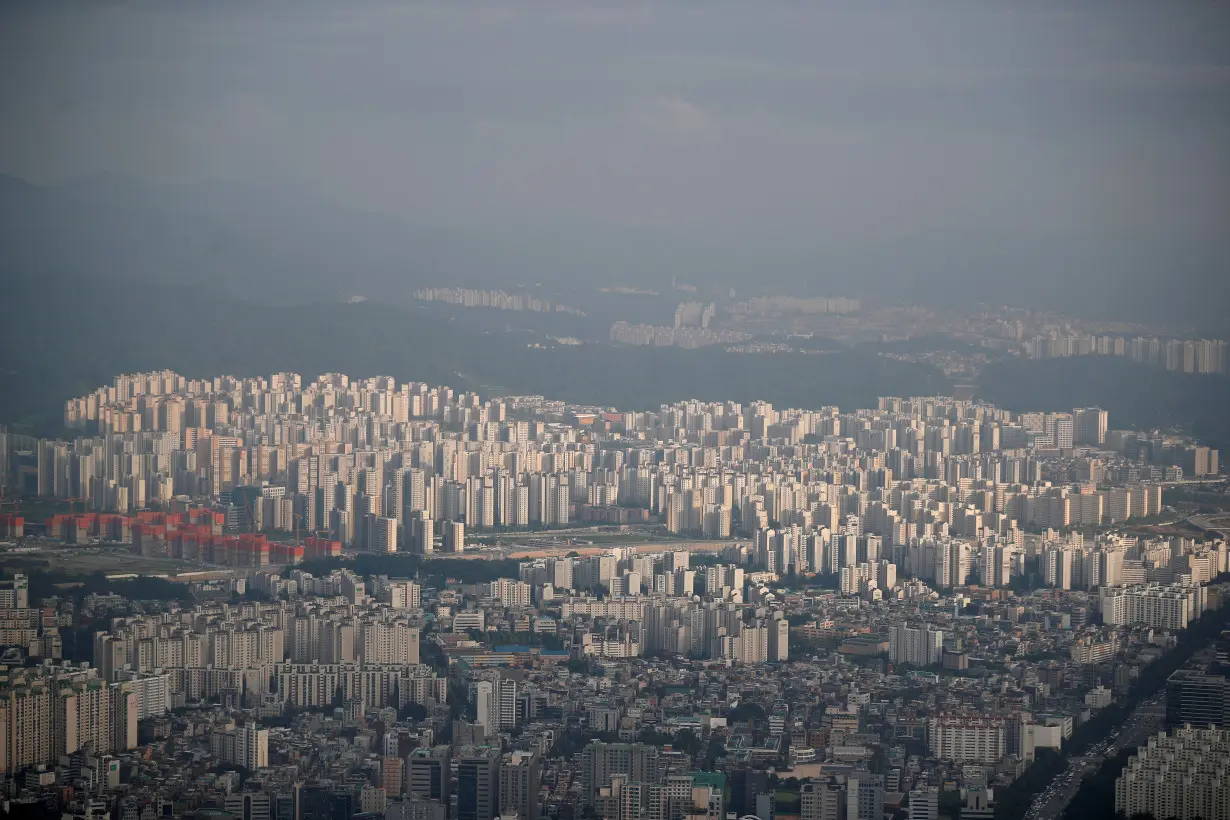 A general view of apartment complexes in Seoul