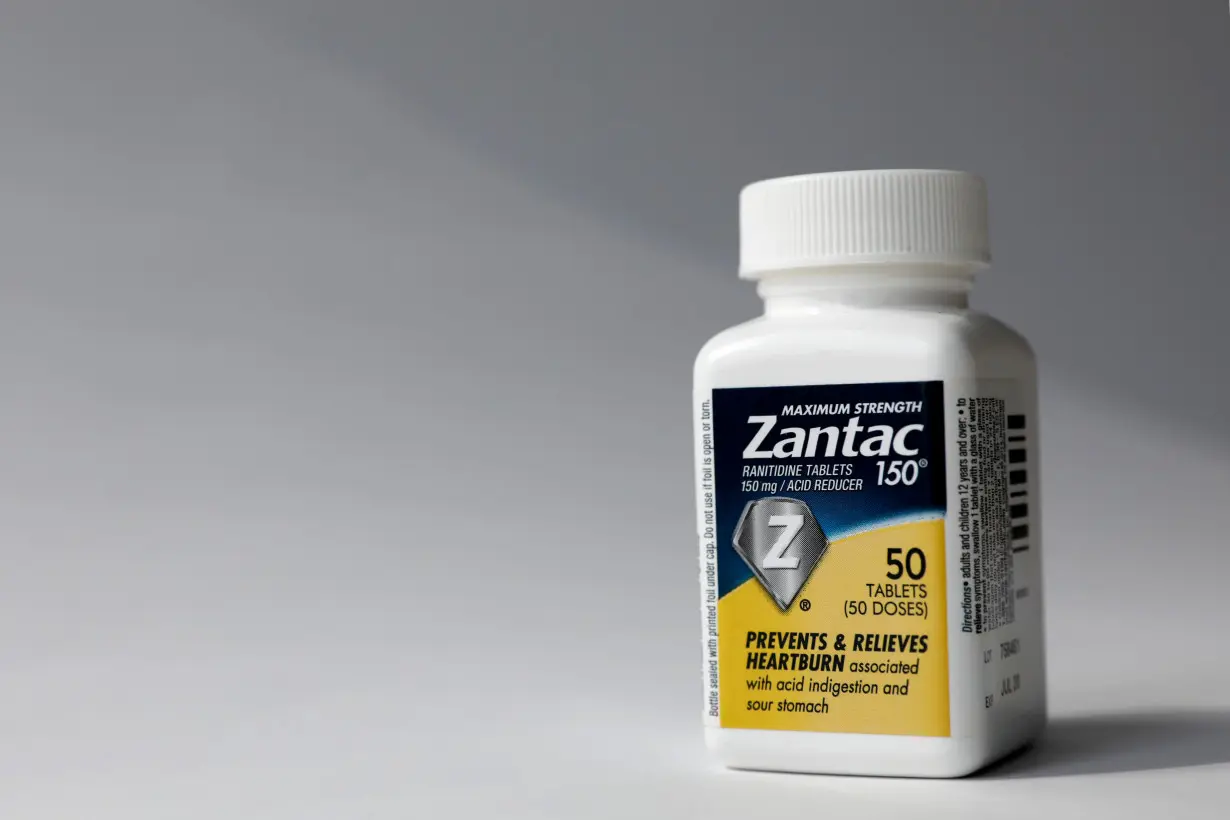 FILE PHOTO: A bottle of Zantac heartburn drug is seen in this picture illustration