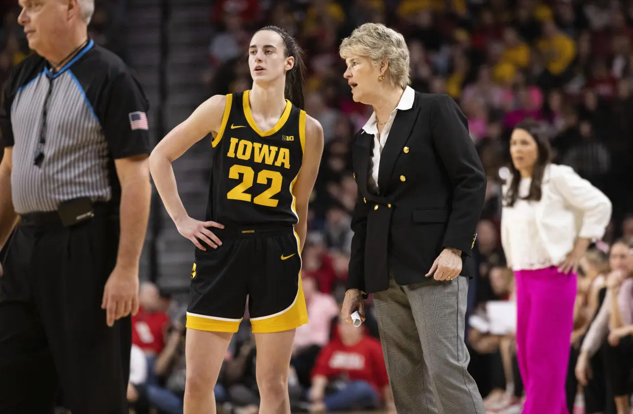 Iowa Nebraska Basketball