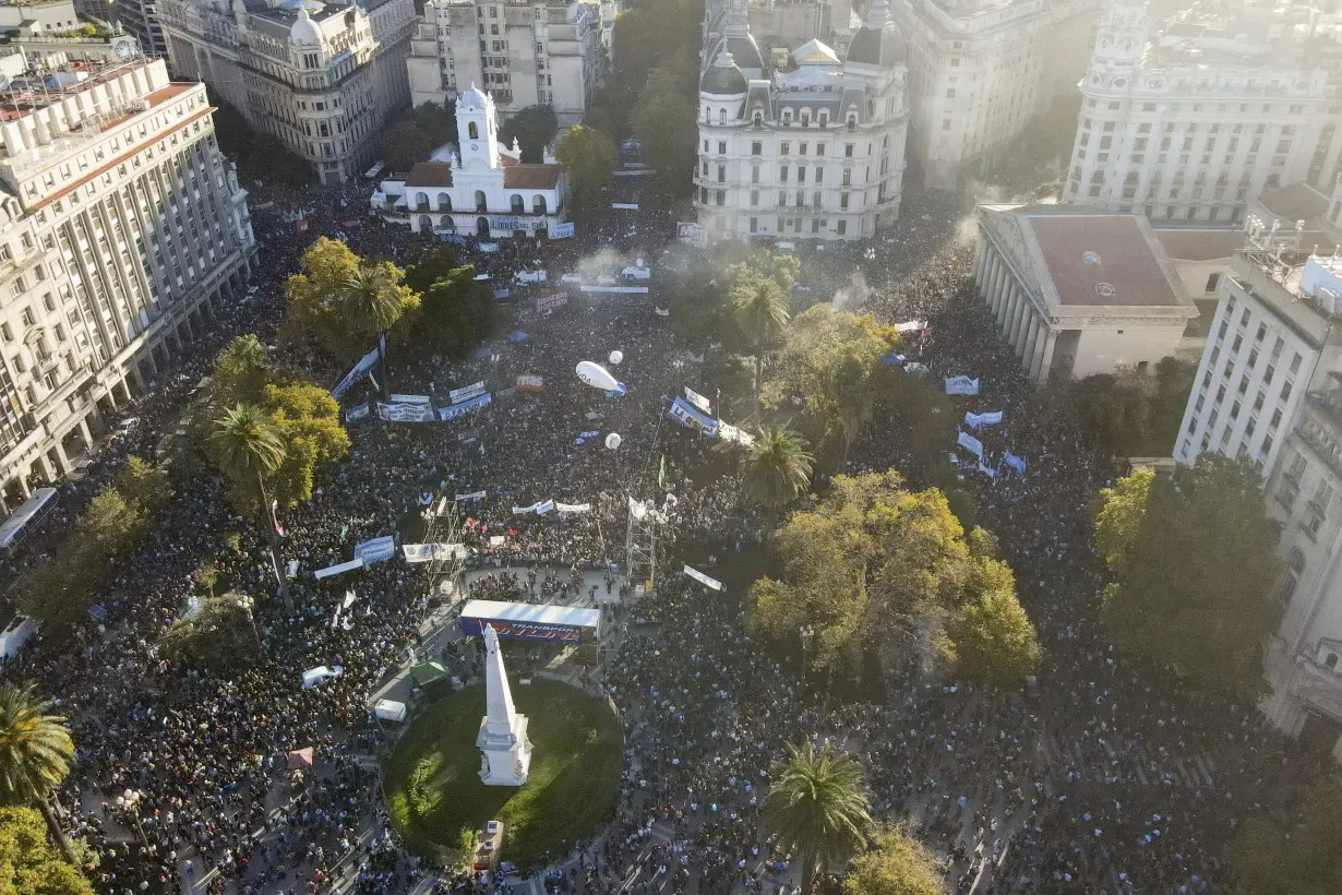 LA Post: With public universities under threat, massive protests against austerity shake Argentina