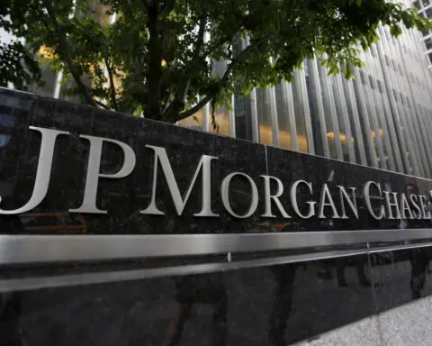 Exclusive-JPMorgan dealmakers Lipsky and Lee are leaving the bank, sources say