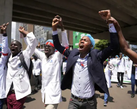 Kenya's public hospital doctors sign agreement to end national strike after almost 2 months