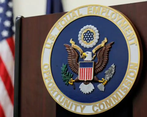 US states sue over EEOC's policy on transgender workers