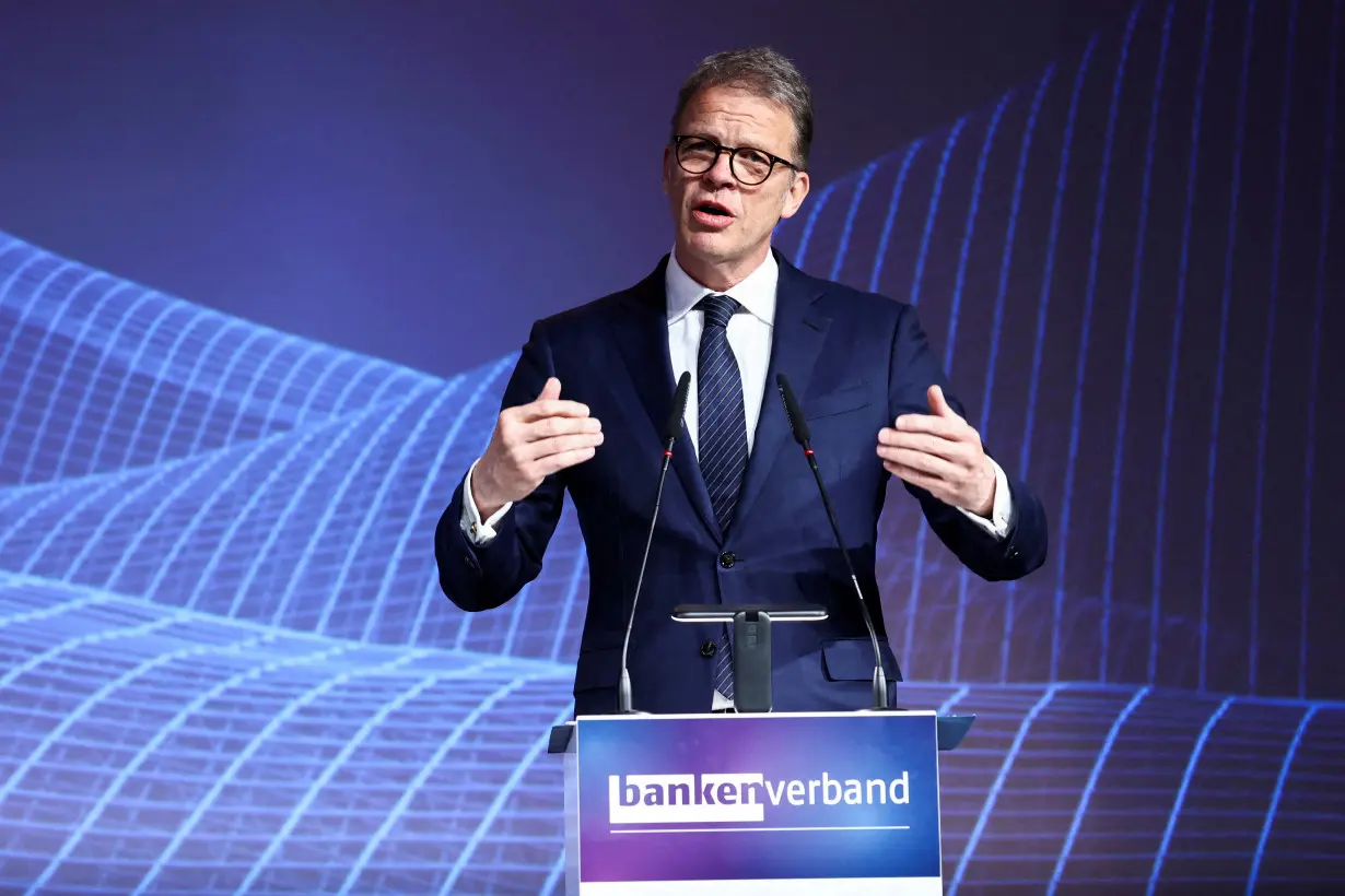 FILE PHOTO: Deutsche Bank CEO Christian Sewing speaks at the sector's Banking Day in Berlin