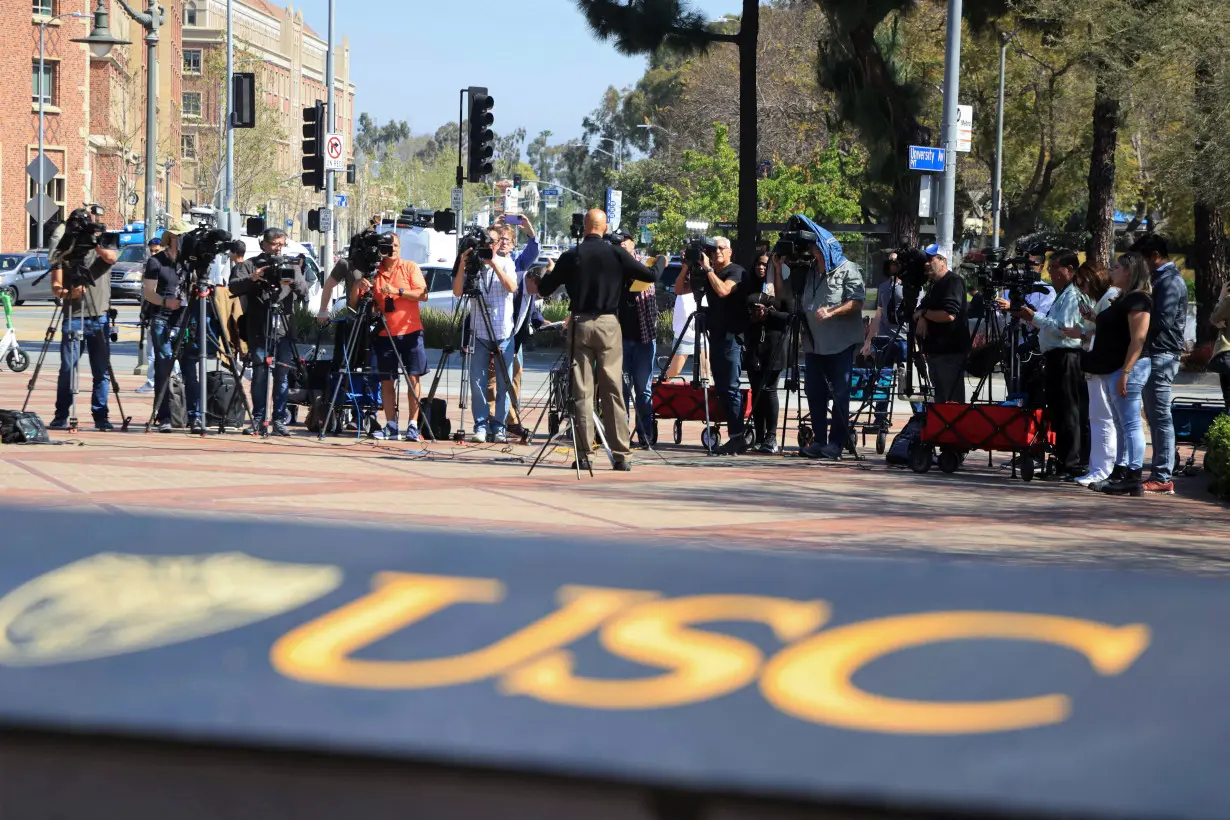 LA Post: Police clear pro-Palestinian encampment at University of Southern California