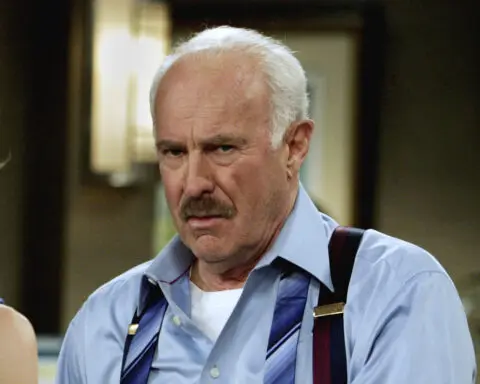 Dabney Coleman, actor who specialized in curmudgeons, dies at 92