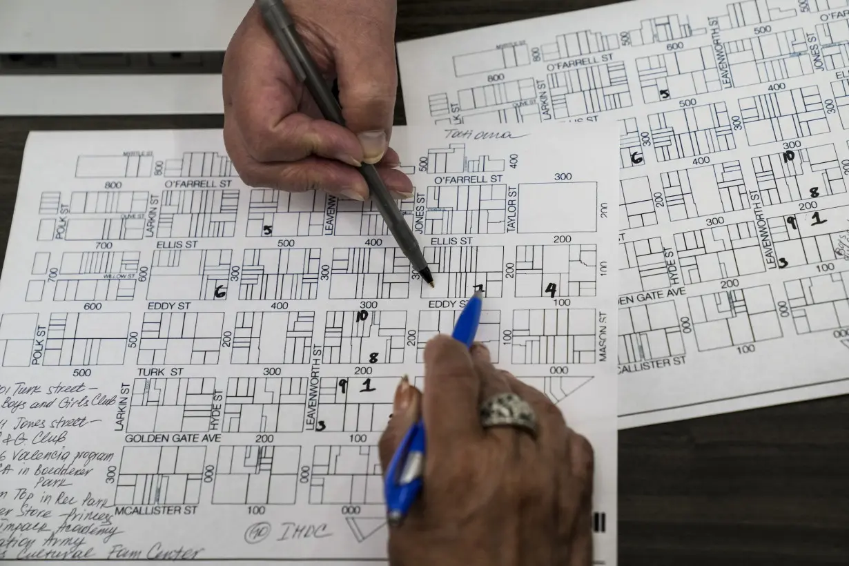 With a vest and a voice, helpers escort kids through San Francisco’s broken Tenderloin streets