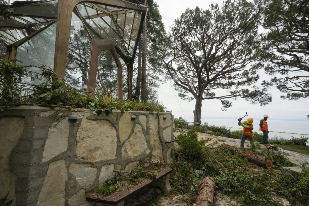 Landslide forces closure of iconic Southern California chapel designed by Frank Lloyd Wright's son