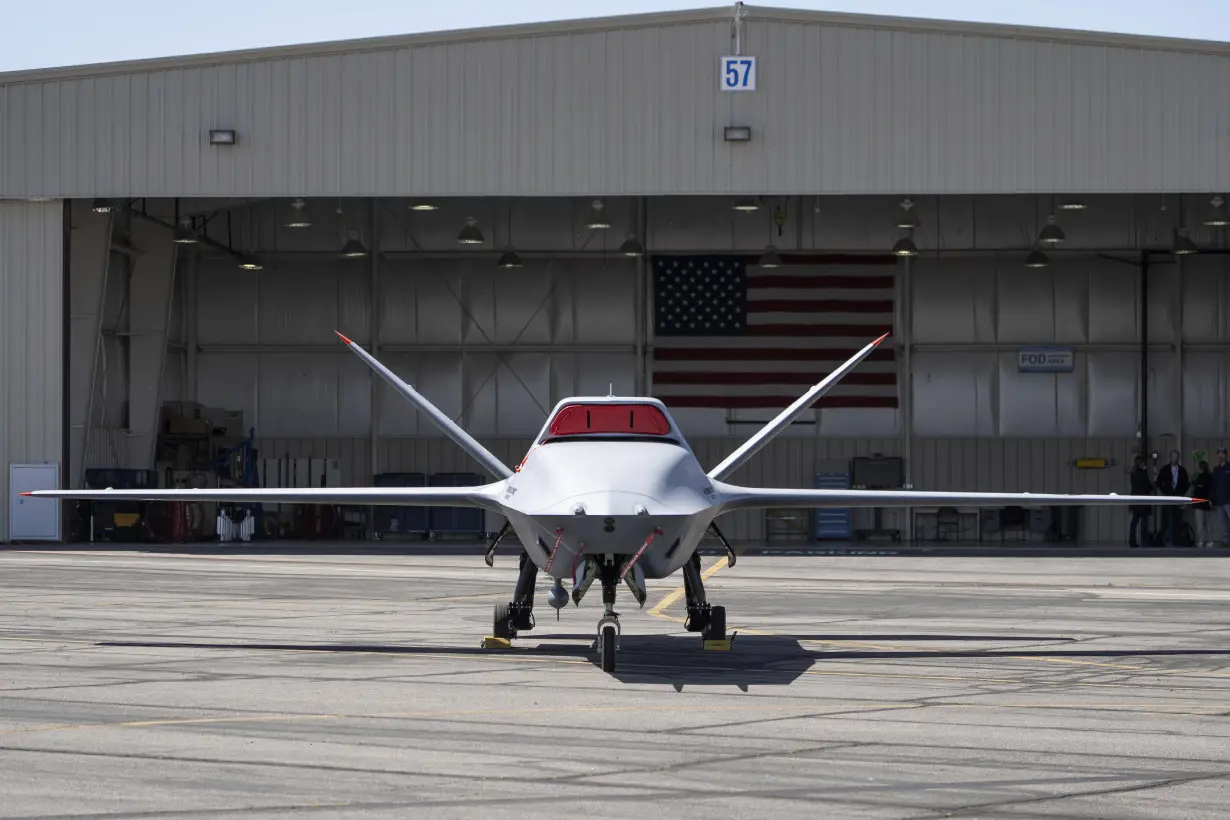 US aims to stay ahead of China in using AI to fly fighter jets, navigate without GPS and more