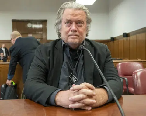 Appeals court upholds Steve Bannon's contempt of Congress conviction