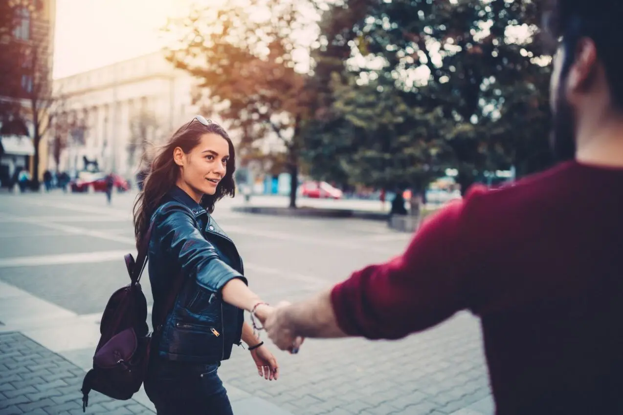 Tired of man-ologues on dates, single women just want to be heard too