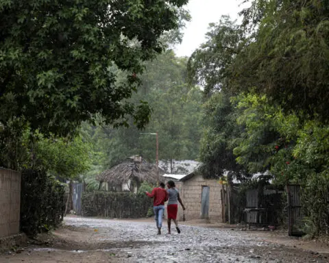 Haitians brace for more rain after downpours kill 13