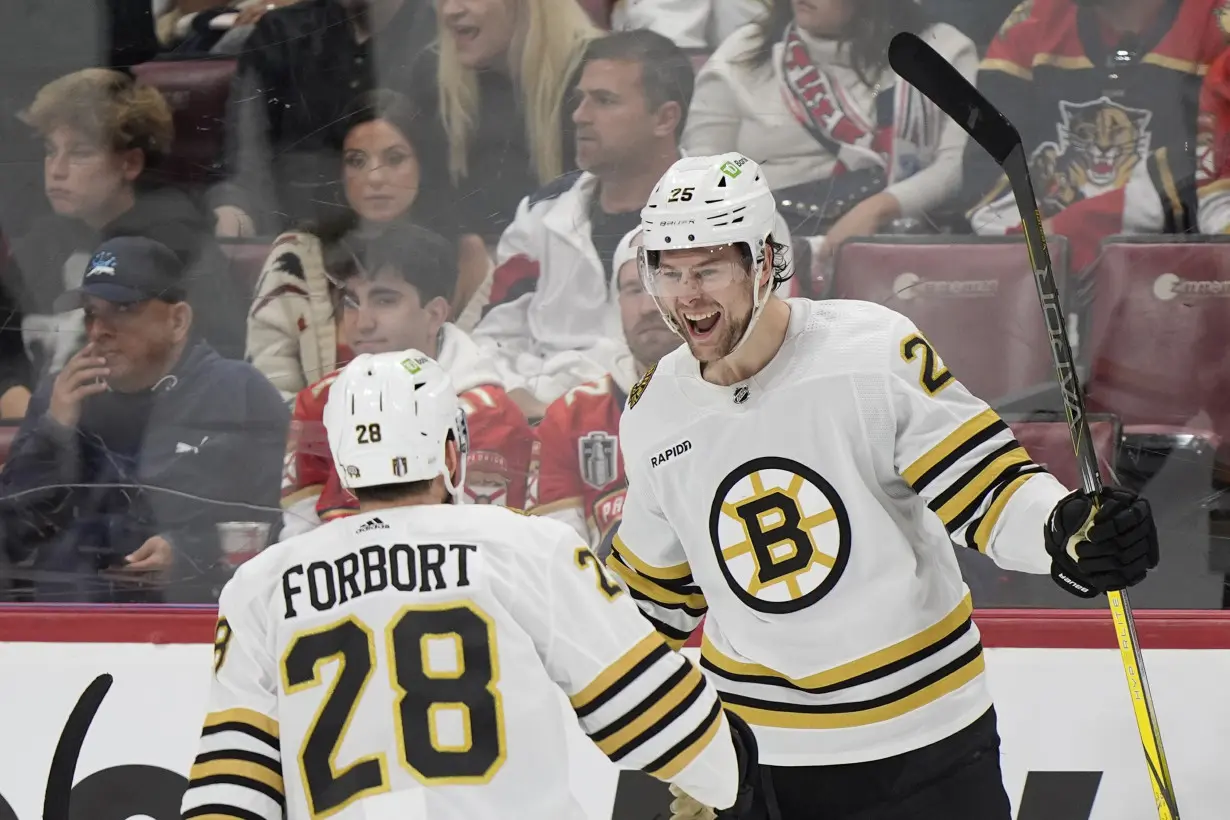 LA Post: Swayman stops 38 shots, Bruins roll past Panthers 5-1 for 1-0 series lead