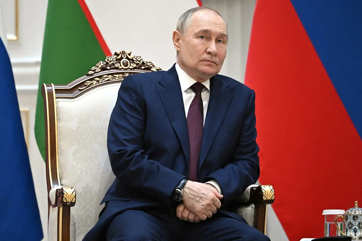 Russian President Vladimir Putin visits Uzbekistan