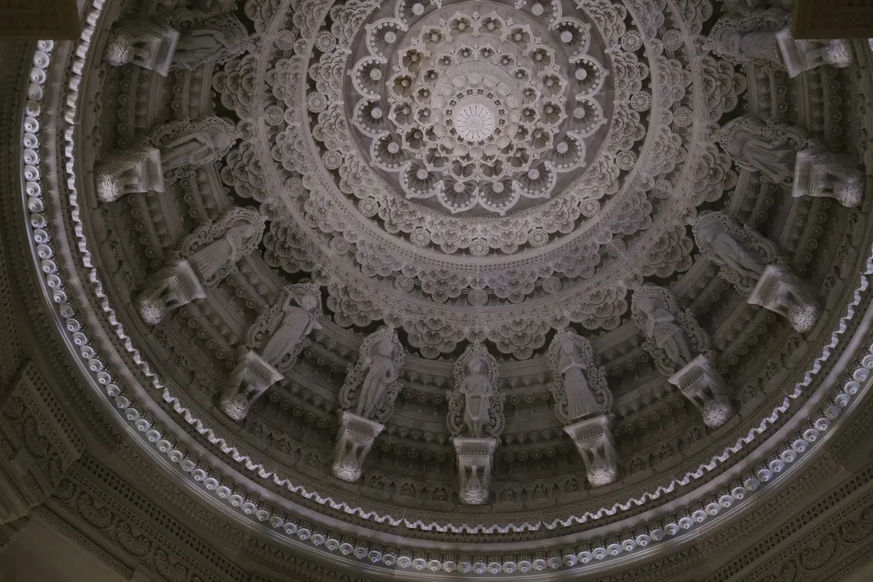 Largest Hindu temple outside India in the modern era opens in New Jersey