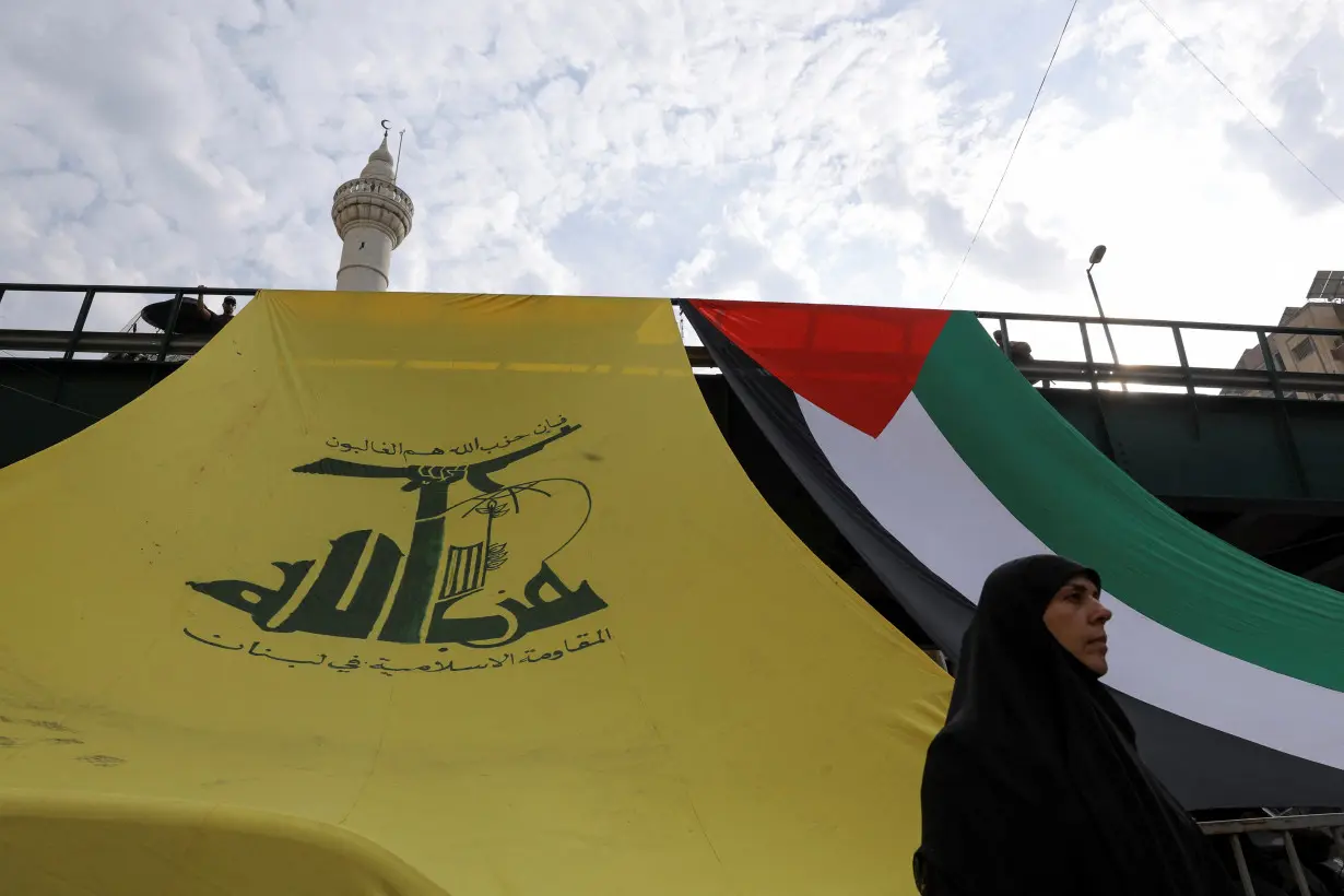 Lebanon's Hezbollah supporters protest in solidarity with Palestinians in Gaza, in Beirut