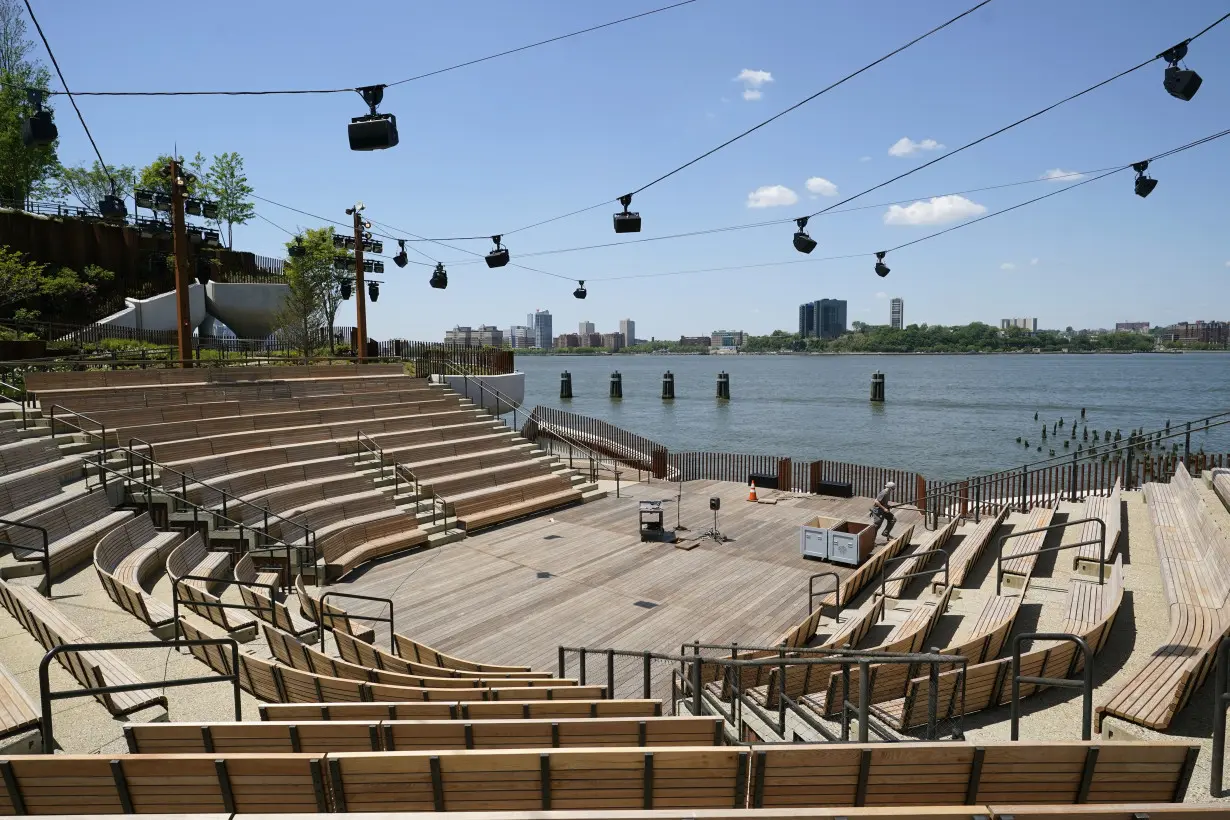 LA Post: Twyla Tharp dance will open 700-seat amphitheater at New York's Little Island park in June