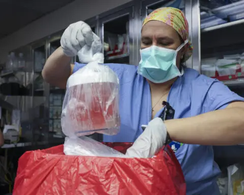 First person to receive a genetically modified pig kidney transplant dies nearly 2 months later