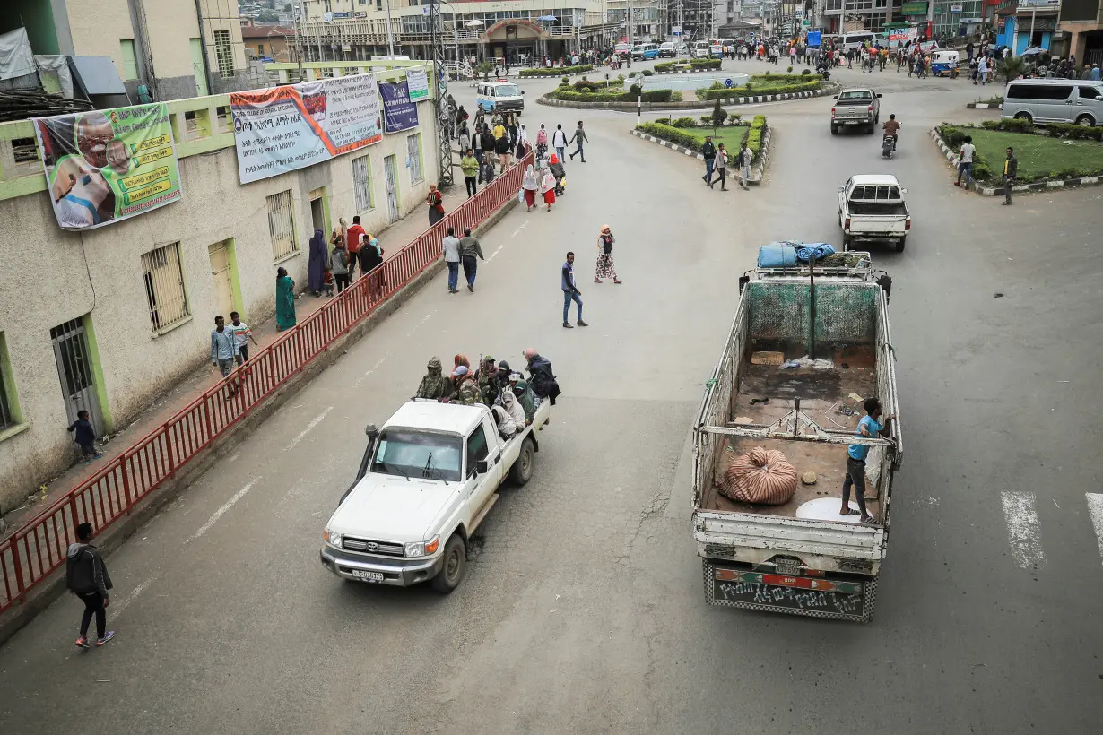 Ethiopian families fleeing fighting describe hunger, rape in Amhara