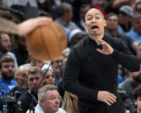 Tyronn Lue says he wants to keep coaching Clippers, passes on addressing speculation over Lakers