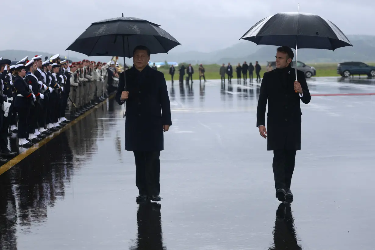 Chinese leader Xi visits the French Pyrenees in a personal gesture by Macron