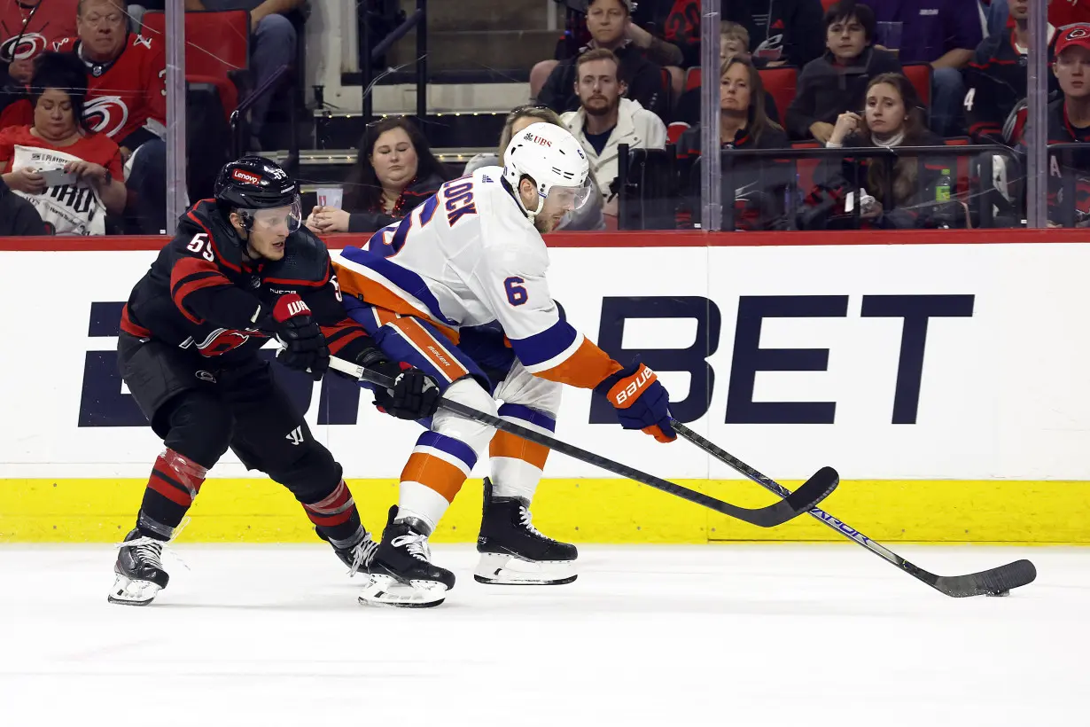 Islanders Hurricanes Hockey