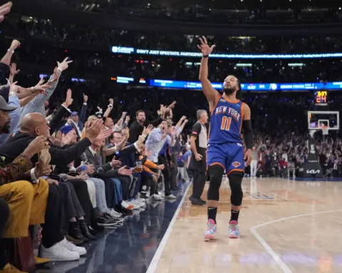 Brunson scores 44, Knicks beat Pacers 121-91 to move a win away from conference finals