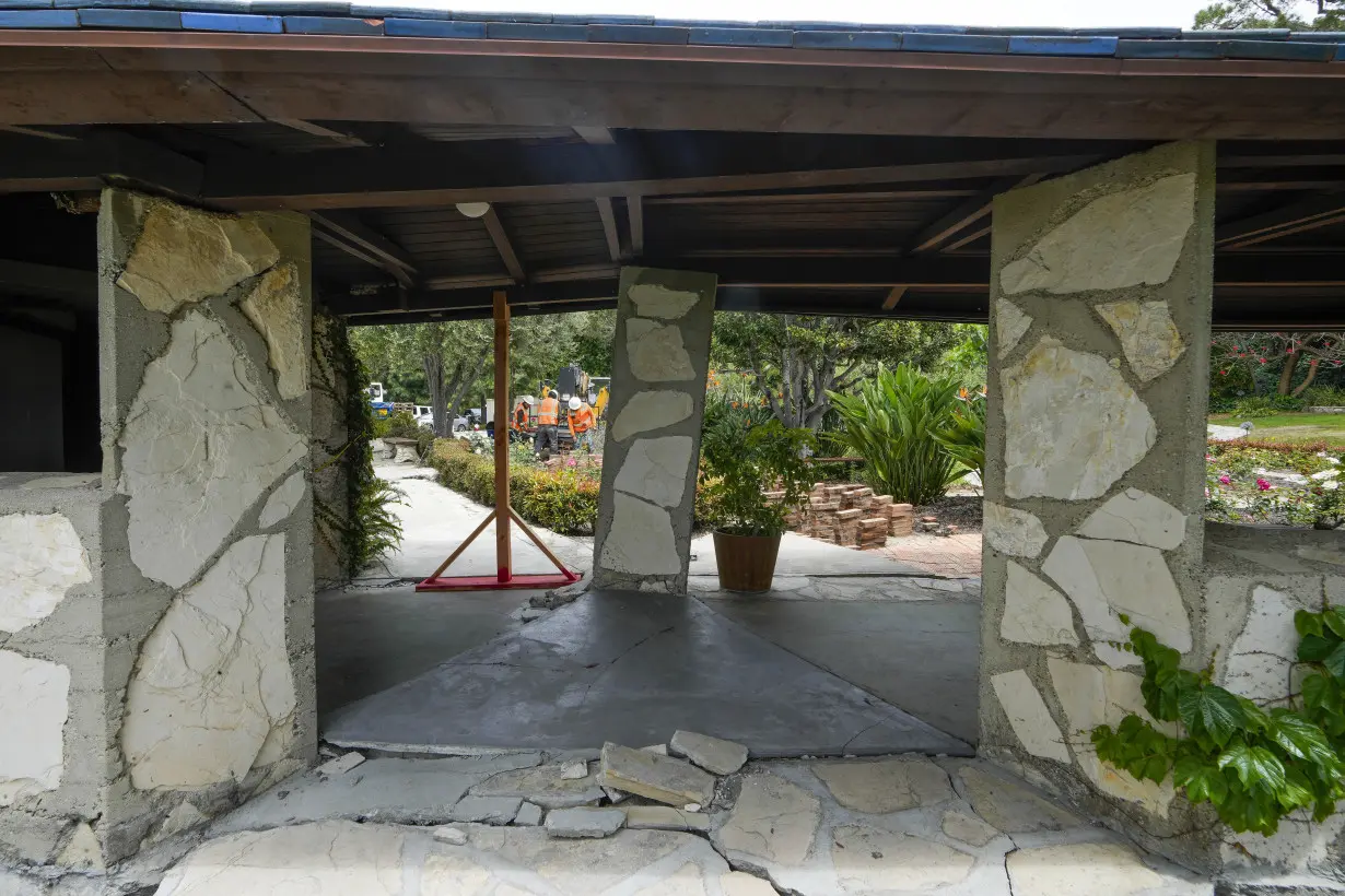 Landslide forces closure of iconic Southern California chapel designed by Frank Lloyd Wright's son