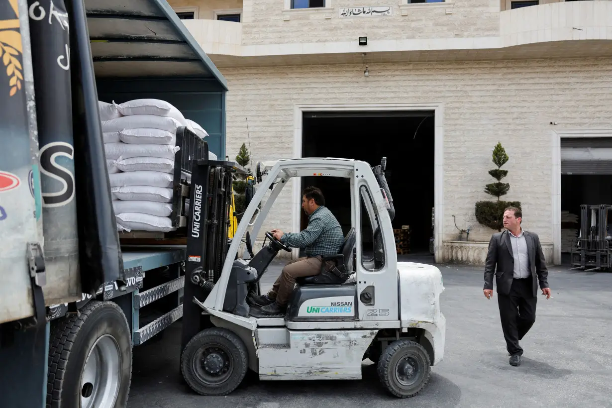 Israel reopens Gaza food sales as Rafah raid chokes aid