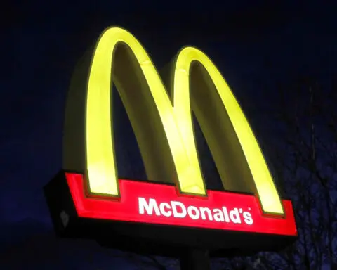 McDonald's cooperating with Chinese regulator after reported food issues