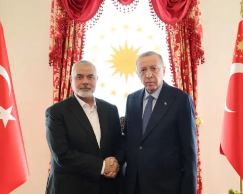 Erdogan meets Hamas leader in Turkey, discusses efforts for regional peace