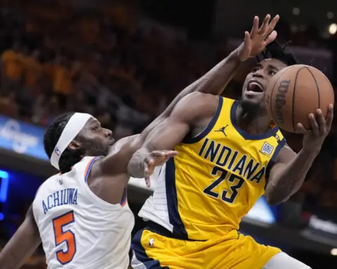 Siakam helps Pacers beat Knicks 116-103 in Game 6 to send Eastern Conference semifinals to the limit