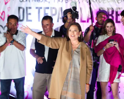 Who is Xochitl Galvez, the maverick opposition candidate seeking Mexico's presidency?