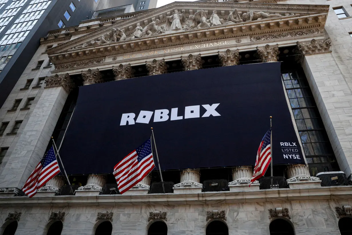 LA Post: Roblox forecast cut adds to videogame gloom, shares fall most in two years
