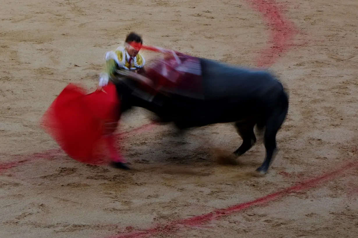 LA Post: Spanish bullring to let children in free as 'best introduction' to bullfighting