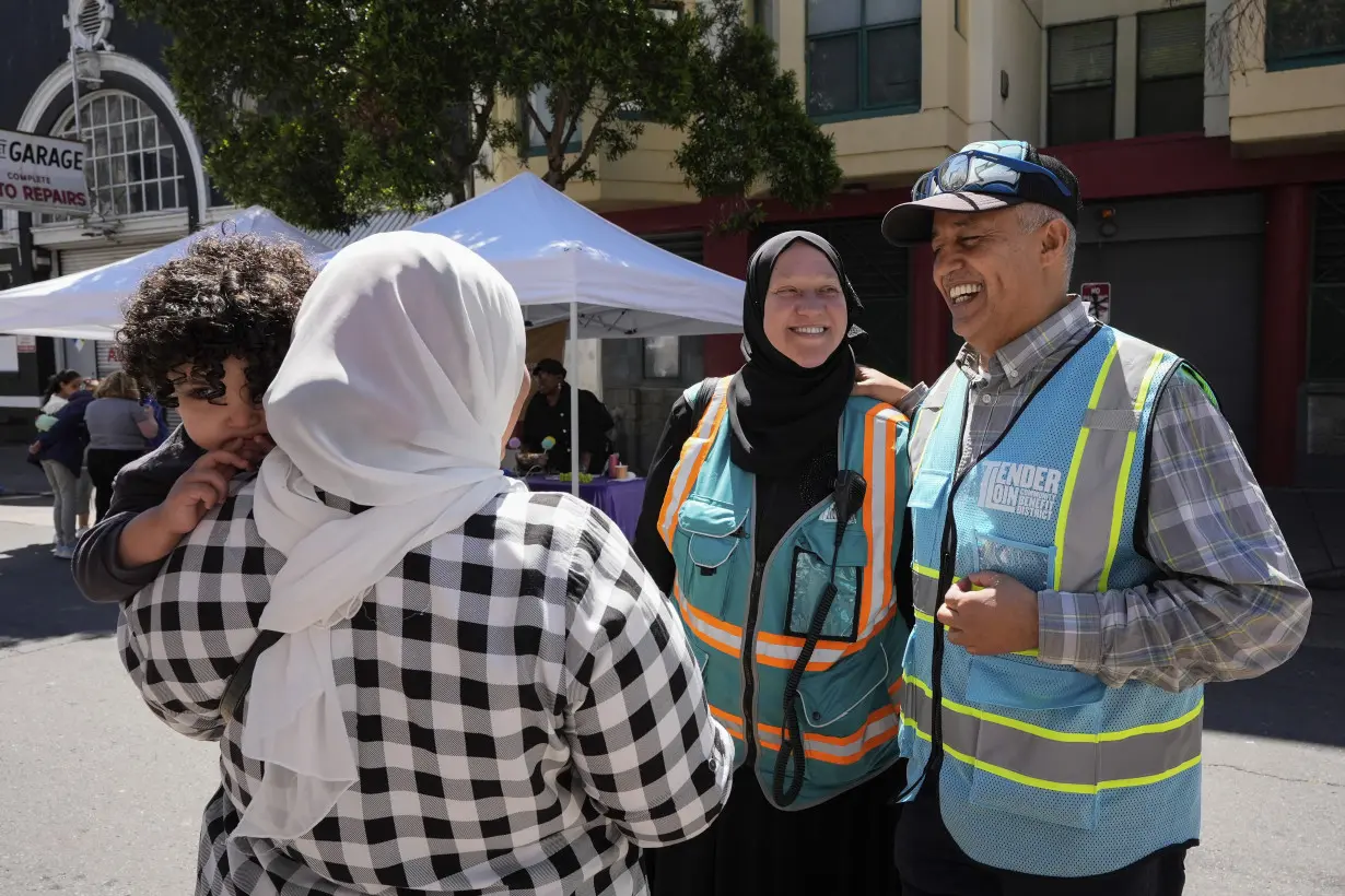 LA Post: With a vest and a voice, helpers escort kids through San Francisco’s broken Tenderloin streets