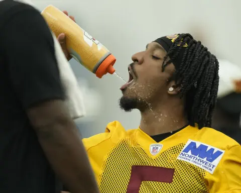 Commanders' Daniels and Giants' Nabers call off their $10K bet between ex-LSU teammates