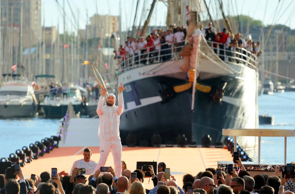 LA Post: Olympics-Flame arrives in Marseille amid tight security