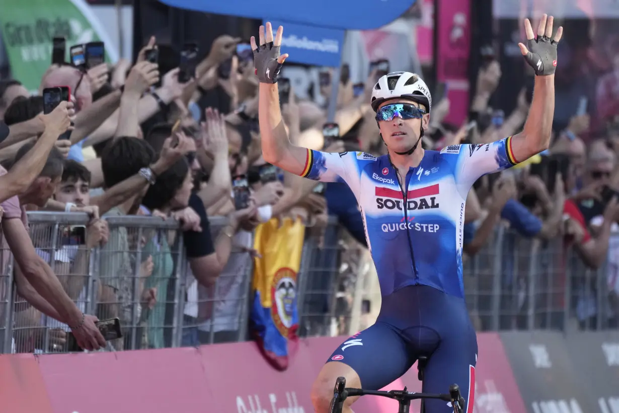 Pogacar wins the Giro d'Italia by a big margin and will now aim for a 3rd Tour de France title