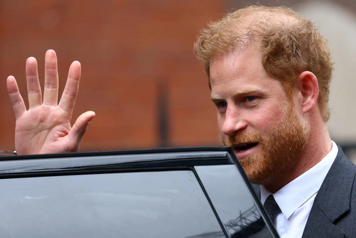 FILE PHOTO: UK paper group Associated Newspapers bids to throw out Prince Harry and others' privacy lawsuits
